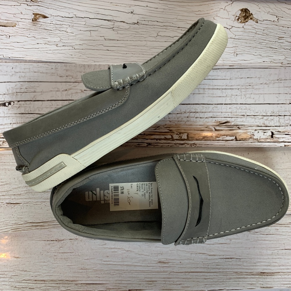 UNLISTED by KENNETH COLE Mens Boat Shoes 7M